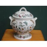 PORTMEIRION THE BOTANIC GARDEN STEMMED SOUP TUREEN WITH COVER