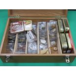 OAK CASE CONTAINING VARIOUS WATCH PARTS AND ACCESSORIES