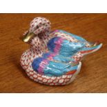 HEREND HANDPAINTED AND GILDED SMALL FIGURE GROUP DEPICTING DUCKS