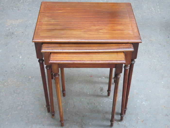 INLAID NEST OF THREE TABLES