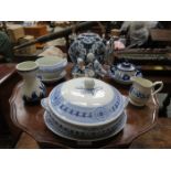 PARCEL OF BLUE AND WHITE CERAMICS INCLUDING ORIENTAL TEAPOT