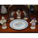 SET OF FIVE ROYAL DOULTON SNOWMEN AND CERAMIC PLATE