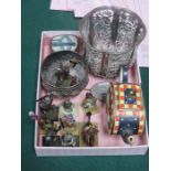 MIXED LOT INCLUDING CLOISONNE SMALL TEAPOT, MODEL SOLDIERS AND SILVER COLOURED ITEMS, ETC.