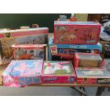 COLLECTION OF BOXED BARBIE & SINDY ITEMS INCLUDING RANGE ROVER