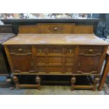 OAKS SIDEBOARD