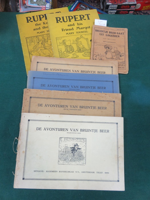 FOUR COPIES OF DE AVONTURON VAN BRUINT JE BEER 1930'S,