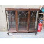 BREAKFRONT MAHOGANY THREE DOOR DISPLAY CABINET