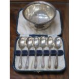 HALLMARKED SILVER SUGAR BOWL AND SET OF SIX CASED HALLMARKED SILVER TEASPOONS