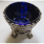 VICTORIAN HALLMARKED SILVER REPOUSSE DECORATED SAUCE DISH WITH BLUE GLASS LINER
