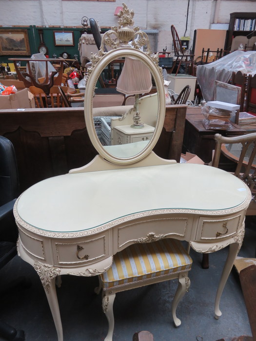 CREAM COLOURED AND GILDED KIDNEY SHAPED DRESSING TABLE WITH STOOL