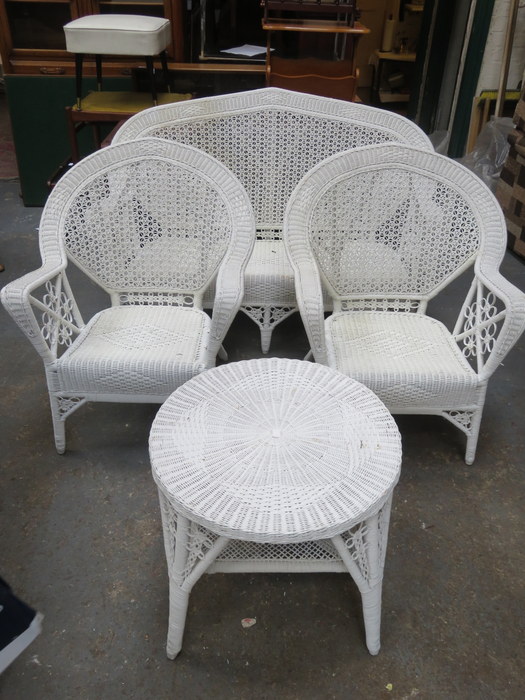 FOUR PIECE PAINTED WICKER CONSERVATORY SUITE