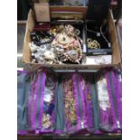 LARGE QUANTITY OF MAINLY MODERN COSTUME JEWELLERY PLUS YARD O LED PENCIL