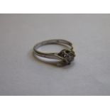 18ct WHITE GOLD SOLITAIRE DIAMOND RING