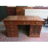 OAK SIX DRAWER KNEEHOLE WRITING DESK