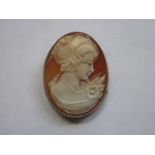 9ct GOLD OVAL CAMEO BROOCH