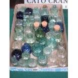 MIXED LOT OF VARIOUS GLASS INKWELLS AND INK BOTTLES