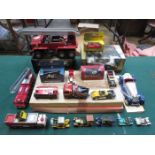 BOXED AND UNBOXED DIECAST VEHICLES INCLUDING BURAGO,