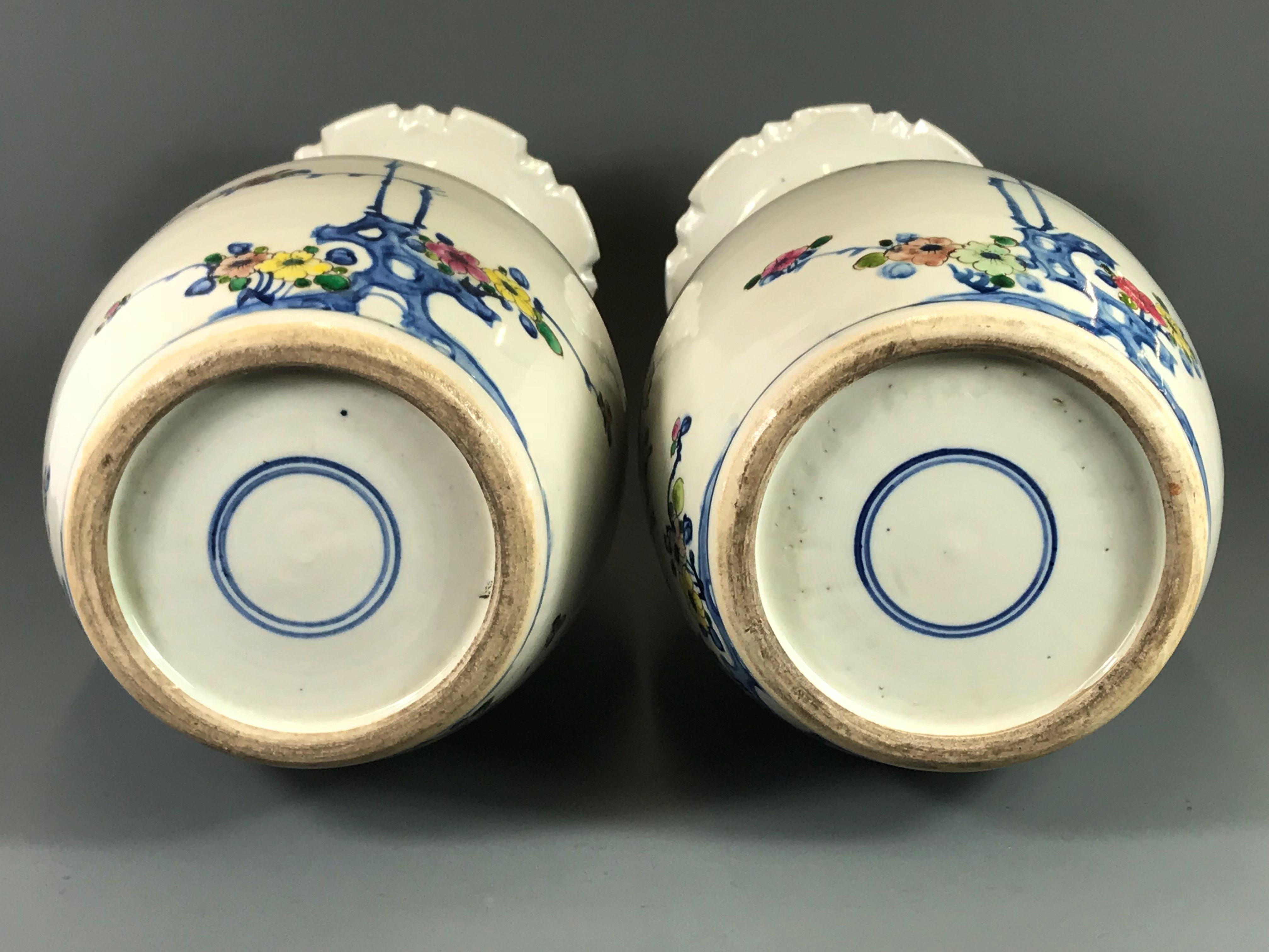 A pair of 19/20th Century hand painted porcelain vases, H. 42cm. - Image 4 of 4