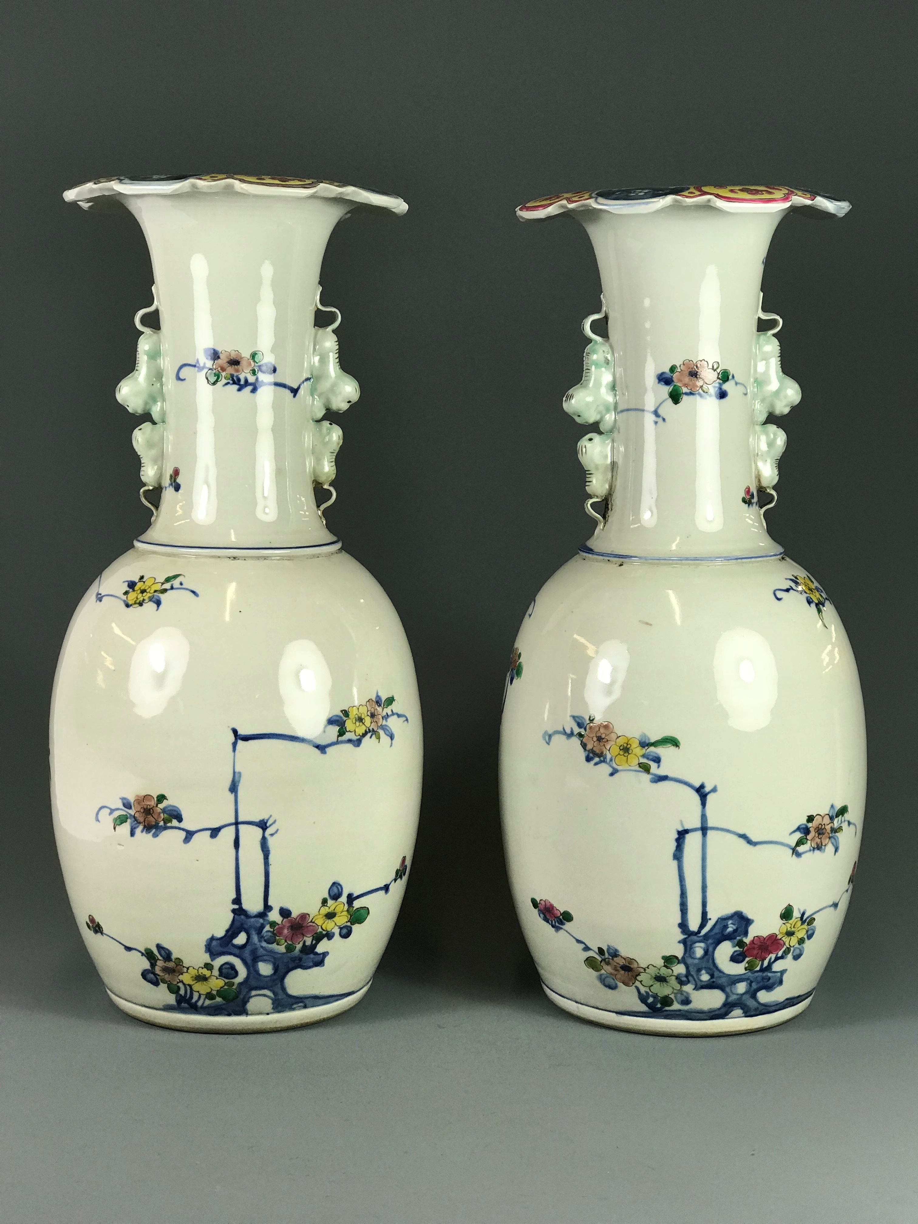 A pair of 19/20th Century hand painted porcelain vases, H. 42cm. - Image 3 of 4