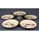 A set of French 19th century porcelain comport and four plates, H. 9cm, Dia. 23cm.