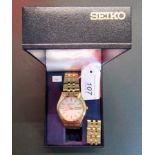 A presentation cased Seiko gold plated gentleman's quartz wristwatch.