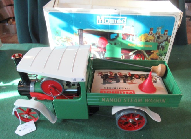 A boxed Mamod steam wagon.