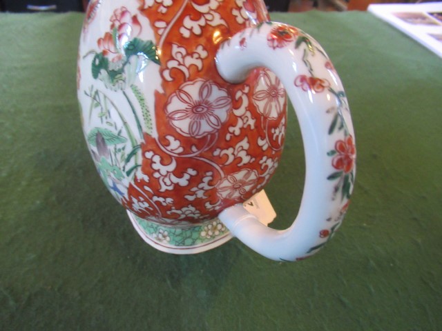 A 19th century Chinese porcelain peach form Cadogan teapot, painted in the Famille Verte palette. - Image 5 of 5