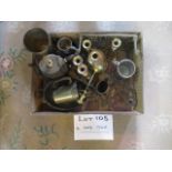 A mixed lot of metalwares, including: brass candlesticks, pewter tankards,