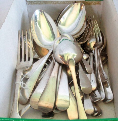 S R & others, a mixed canteen of Hanoverian and other pattern silver flatware,