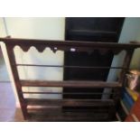 A 19th century oak plate rack. Condition Report: Height 118cm. Width 130cm.