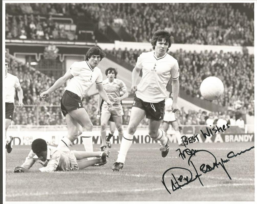 Steve Perryman Signed Tottenham Hotspur 1981 FA Cup Final 8x10 Press Photo. Good condition. All