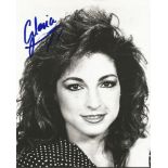 Gloria Estefan signed 10x8 b/w photo. Cuban-American singer, songwriter, actress, and businesswoman.