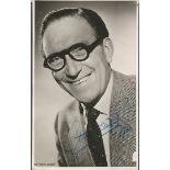 Arthur Askey signed 5x3 b/w photo. 6 June 1900 - 16 November 1982 was an English comedian and actor.