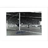 Football Gordon Banks 16 x12 mounted b/w colour enhanced signed photo of the famous 1970 world cup