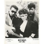 Lisa Lisa & Cult Jam 1980s Pop Band Fully Signed Vintage 8x10 Music Photo. Good Condition. All