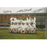 Leeds United, Signed 12" X 8" Football Photo Depicting Players Posing For A Squad Photo At Elland