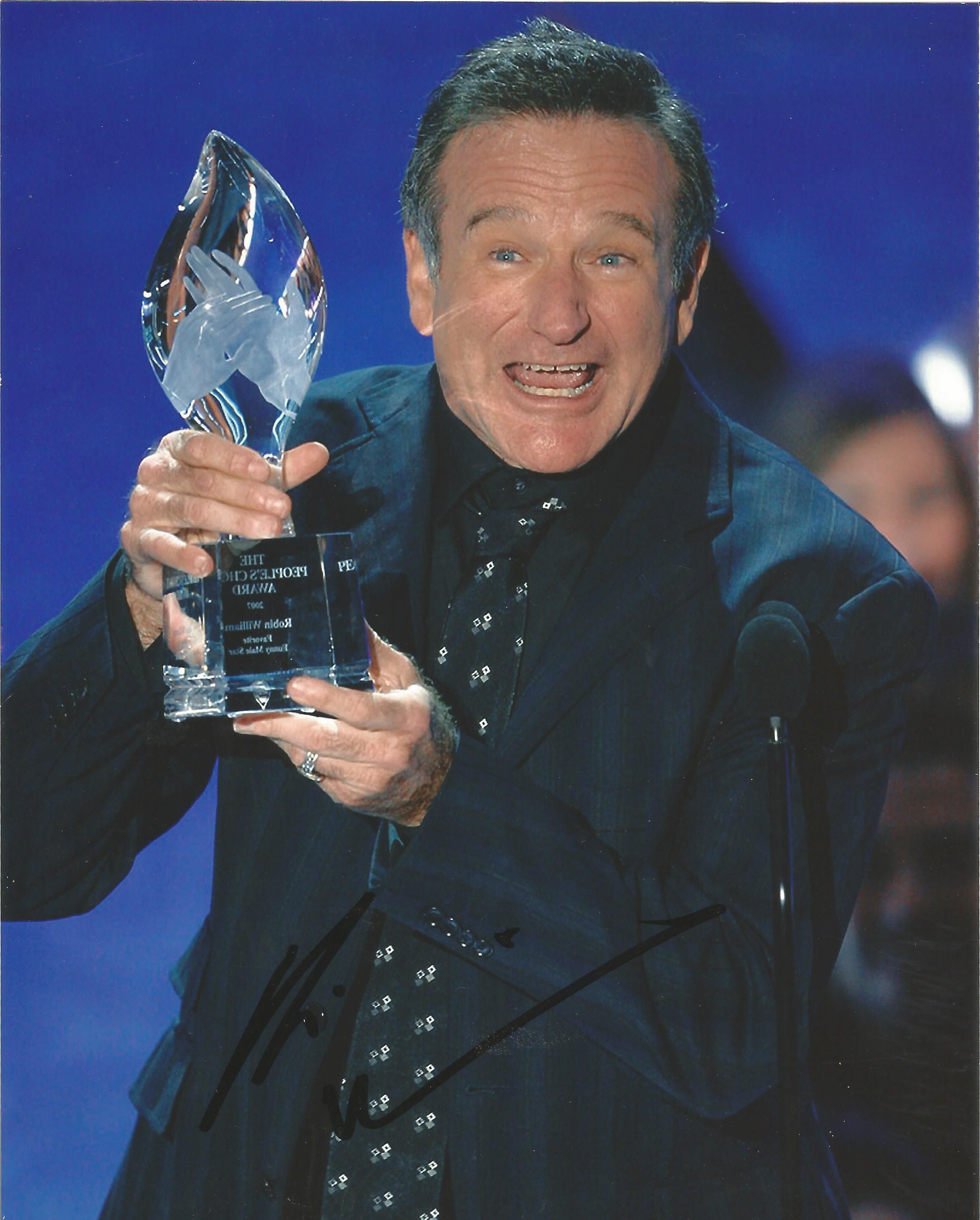 Robin Williams signed 10 x 8 colour Portrait Photo, from in person collection autographed at An
