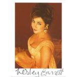 Lesley Garrett Singer Signed 5x7 Photo. Good Condition. All signed pieces come with a Certificate of