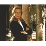 Kathleen Turner signed 10 x 8 colour Photoshoot Landscape Photo, from in person collection