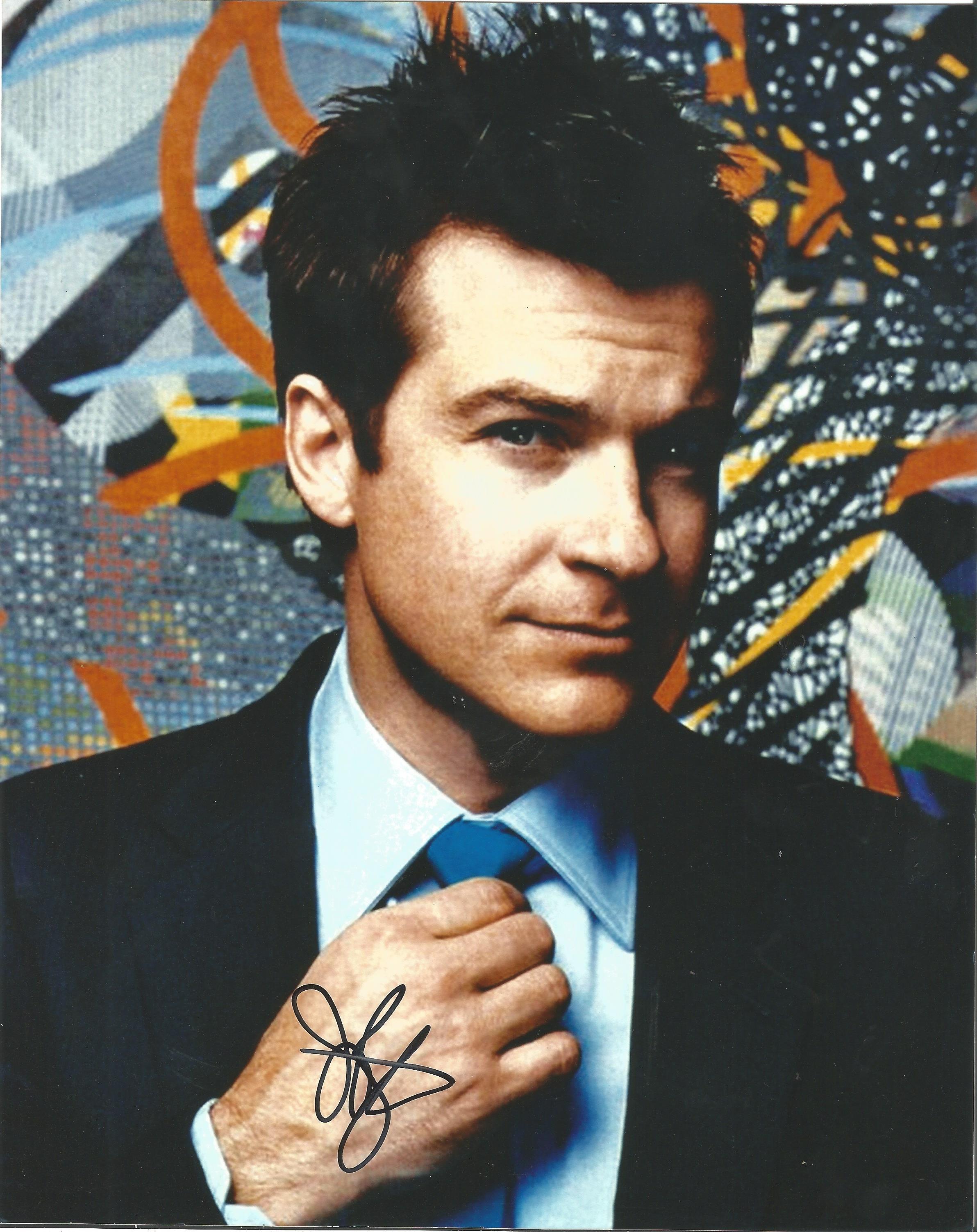 Jason Bateman signed 10 x 8 colour Photoshoot Portrait Photo, from in person collection