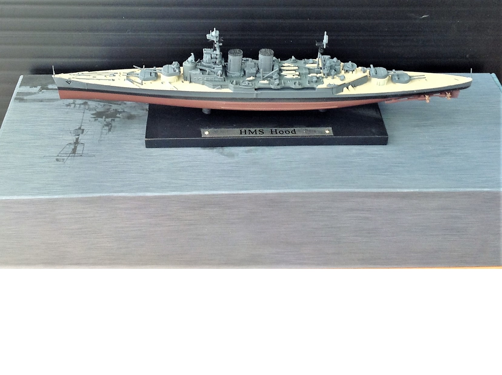 World War Two small scale model Battleship HMS Hood in original box. HMS Hood (pennant number 51)