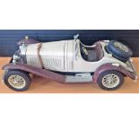 Classic Mercedes SSK 1928 1:18 scale model made by Burago Models. Slightly tarnished bodywork due to