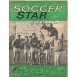 Football Soccer Star Magazine June 11 1965 signed on the cover by eight legendary Manchester