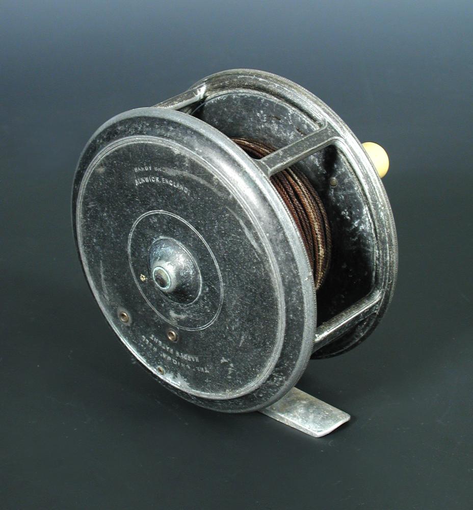 Hardy Brothers Ltd, 'The Uniqua' reel 4 1/2" circa 1930 See pics.