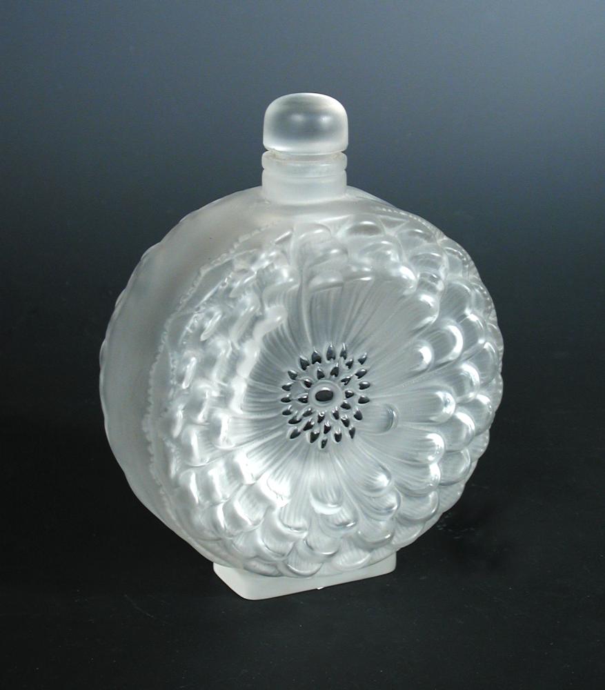 A large Lalique 'Dahlia' pattern scent bottle and stopper, moulded as a flower head, wheel etched