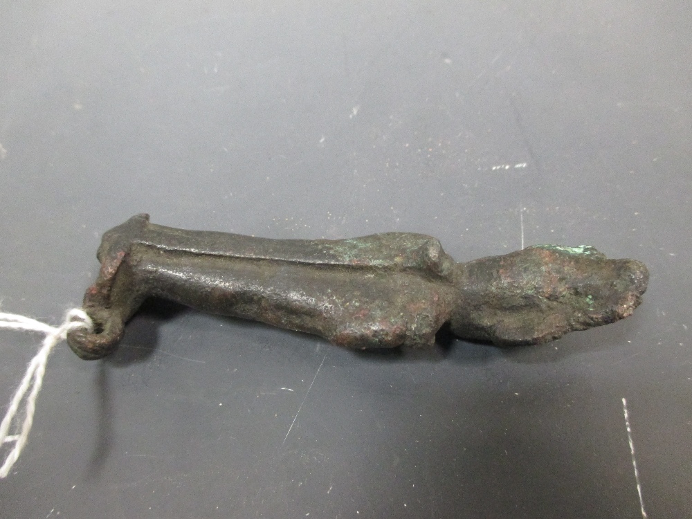 An Egyptian bronze figural amulet depicting Osiris, late period 664-332BC, 9.5cm high - Image 2 of 5