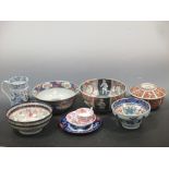 A Chinese Armorial bowl and various other decorative Chinese ceramics, etc.