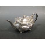 A silver teapot, Sheffield 1935, 15.7oz