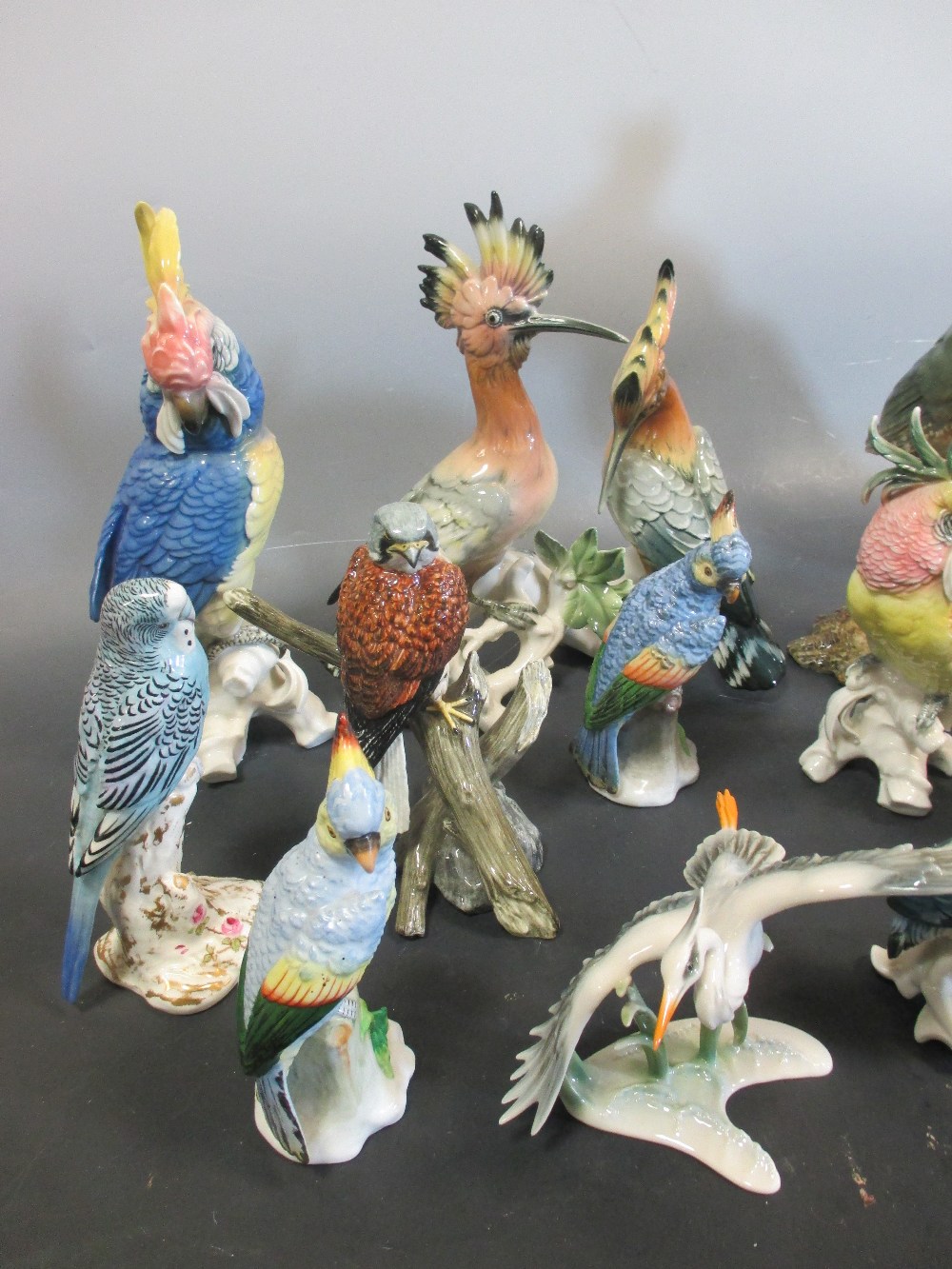 A collection of ornamental birds - Image 2 of 7