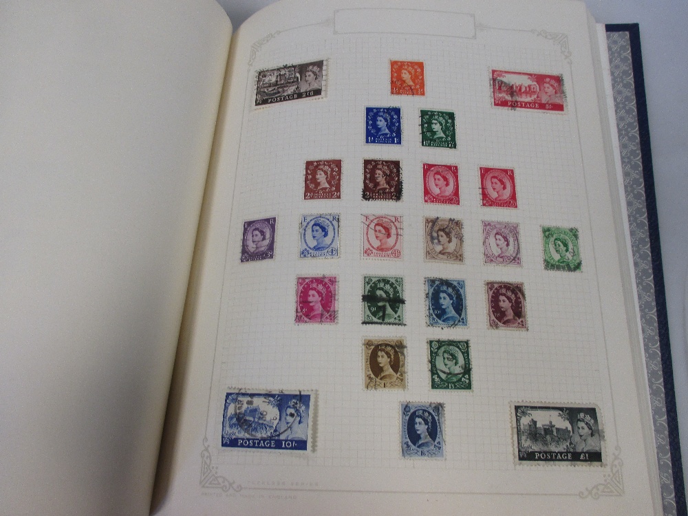 A quantity of stamp albums and catalogues - Image 3 of 3